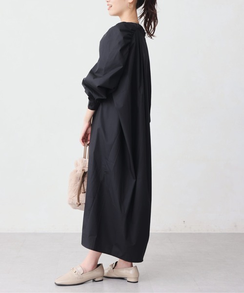 Chez toi（シェトワ）の「ボリュームスリーブロングワンピース（ワンピース・レディース・ネイビー/ブラック/レッド・FREE）」の18枚目の写真