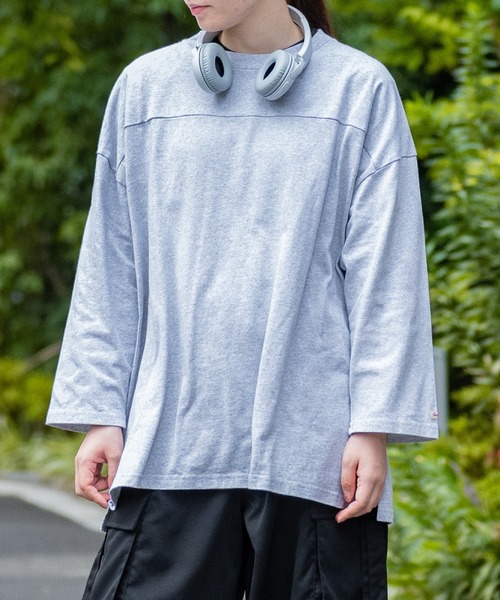 Goodwear(グッドウェア)の「【h】〔Goodwear〕USAコットン 切替7分袖 FOOTBALL BIG TEE(Tシャツ/カットソー・メンズ・グレイッシュベージュ/グレイッシュブルー/ペールイエロー/杢グレー/ブラック/チャコールグレー/ネイビー/ホワイト・MEDIUM/X-LARGE/LARGE)」の20枚目の写真