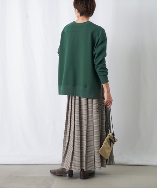 LUCA/LADY LUCK LUCA（ルカ/レディラックルカ）の「LC/LLL ストレッチ裏毛オーバーワイドリブスウェット / サイドスリットリブ切替ロンT（スウェット・レディース・グリーン/イエロー/ライトグレー/ブラック・FREE）」の19枚目の写真