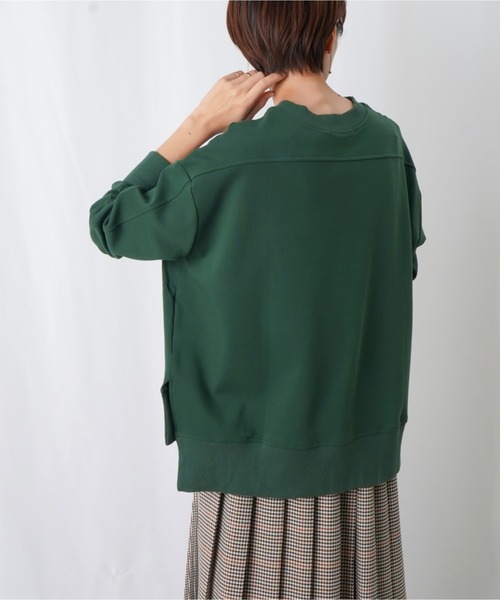 LUCA/LADY LUCK LUCA（ルカ/レディラックルカ）の「LC/LLL ストレッチ裏毛オーバーワイドリブスウェット / サイドスリットリブ切替ロンT（スウェット・レディース・グリーン/イエロー/ライトグレー/ブラック・FREE）」の16枚目の写真