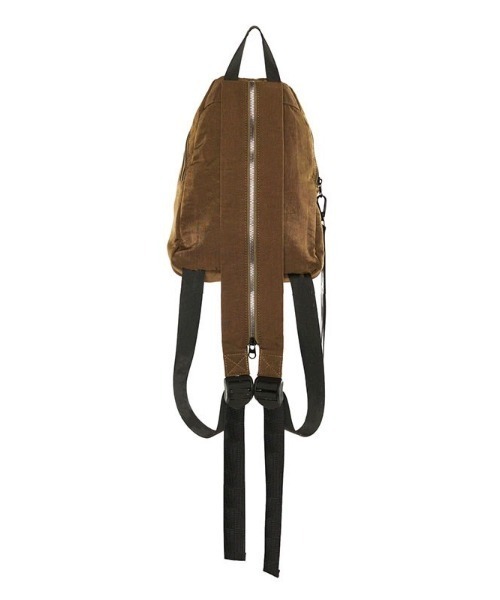 Basic Pleasure Mode（ベーシックプレジャーモード）の「ストリートファッション Y2Kファッション Basic Pleasure Mode ベーシックプレジャーモード MUTANT BACKPACK バッグ リュック バックパック ミニバッグ ミニリュック 肩掛けバッグ ファッション小物（バックパック/リュック・レディース・カーキ・ONE SIZE）」の3枚目の写真