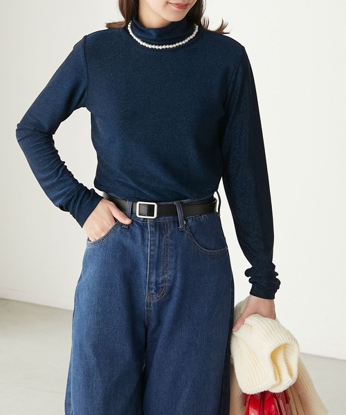 BONLECILL(ボンルシール)の「ラメフライスハイネックプルオーバー(Tシャツ/カットソー・レディース・シルバー系1/シルバー系2/ネイビー系1・FREE)」の6枚目の写真