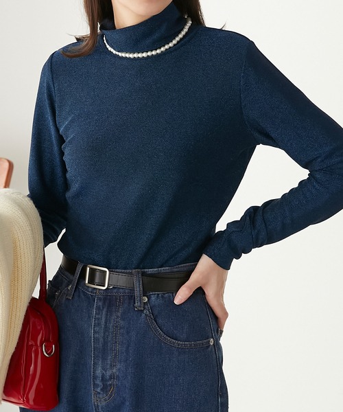 BONLECILL(ボンルシール)の「ラメフライスハイネックプルオーバー(Tシャツ/カットソー・レディース・シルバー系1/シルバー系2/ネイビー系1・FREE)」の5枚目の写真