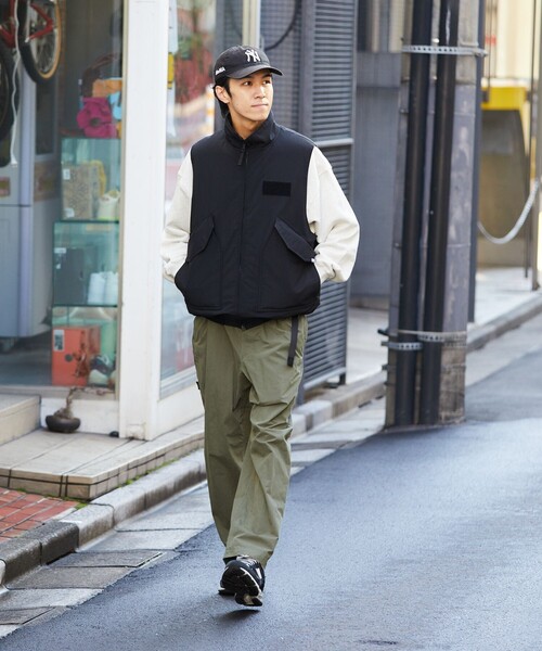 FREAK'S STORE（フリークスストア）の「リラックスフィット コットンナイロン ウェービングベルトパンツ/イージーパンツ/ベルテッドパンツ/クライミングパンツ/ナイロンパンツ（その他パンツ・メンズ・チャコール/ベージュ/ブラック/オリーブ・MEDIUM/LARGE）」の10枚目の写真