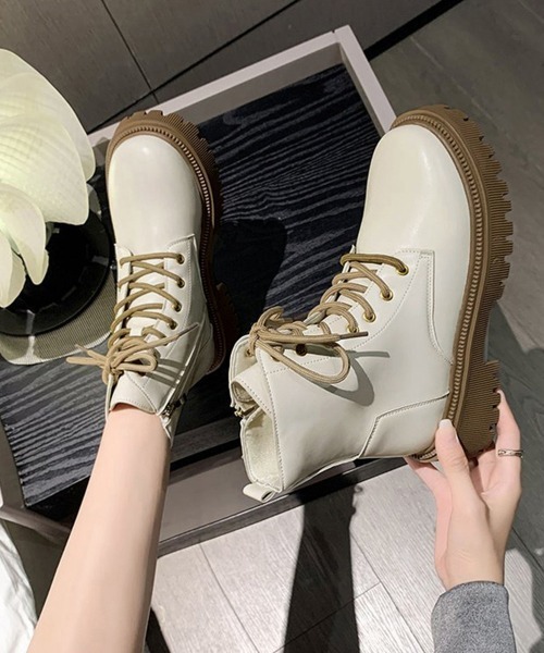 Miniministore(ミニミニストア)の「厚底ショートブーツ 韓国 編み上げブーツ(ブーツ・レディース・ブラック/アイボリー・23.5cm/23.0cm/24.0cm/24.5cm/22.5cm)」の11枚目の写真