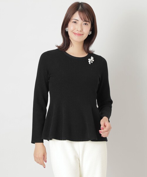 TO BE CHIC(トゥー ビー シック)の「セルロースポリエステル プルオーバーニット(ニット/セーター・レディース・ブラック/ホワイト系その他/ピンク系その他2・40/42)」の3枚目の写真