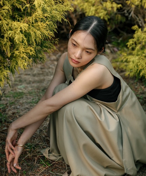 select MOCA(セレクトモカ)の「フロントファスナー2WAYジャンスカ(ジャンパースカート・レディース・グレイッシュベージュ/ブラック・LARGE/MEDIUM)」の16枚目の写真