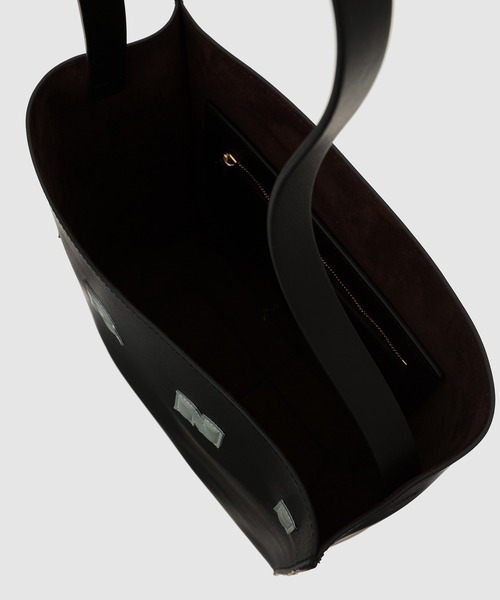 MARNI（マルニ）の「MARNI LOGO CALF LEATHER / ムゼオホーボーバッグ（ショルダーバッグ・レディース・ブラック/アイボリー・ONE SIZE）」の5枚目の写真