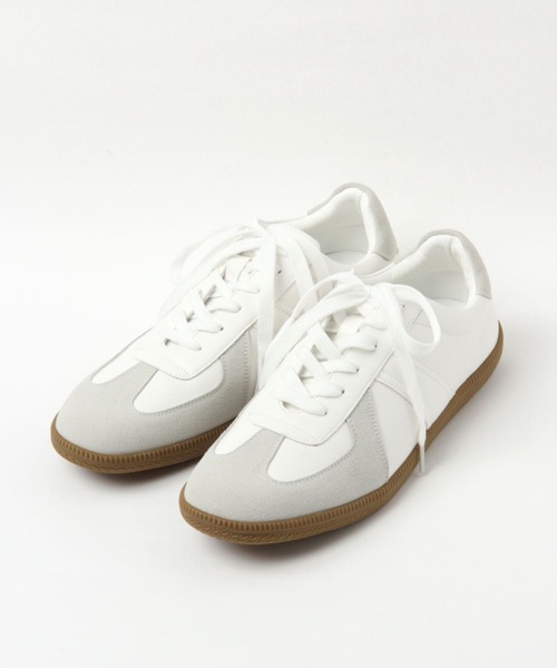 BAYFLOW（ベイフロー）の「ジャーマントレーナー(MEN)（スニーカー・メンズ・ブラック/ホワイト・SMALL/MEDIUM）」の4枚目の写真