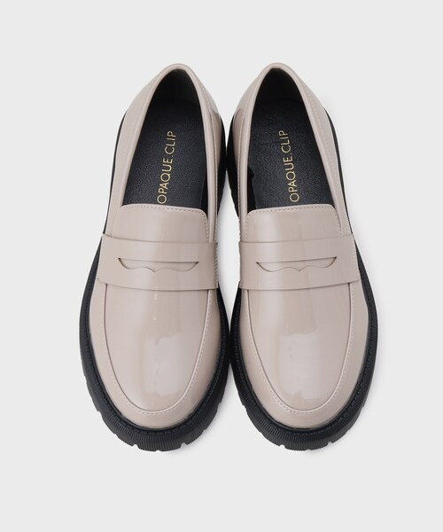 OPAQUE.CLIP（オペークドットクリップ）の「◆≪ヒルナンデス！で紹介≫ ボリュームソールエナメルローファー【低反発クッション/4cmヒール】（パンプス・レディース・ブラック/ライトベージュ・02/03）」の7枚目の写真