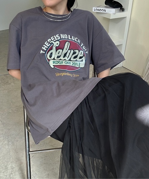 ULEULA（ウルア）の「ロゴTシャツ/オーバーTシャツ（Tシャツ/カットソー・レディース・ネイビー/ホワイト/ブラック/チャコールグレー・FREE）」の4枚目の写真