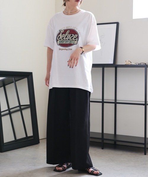 ULEULA（ウルア）の「ロゴTシャツ/オーバーTシャツ（Tシャツ/カットソー・レディース・ネイビー/ホワイト/ブラック/チャコールグレー・FREE）」の19枚目の写真