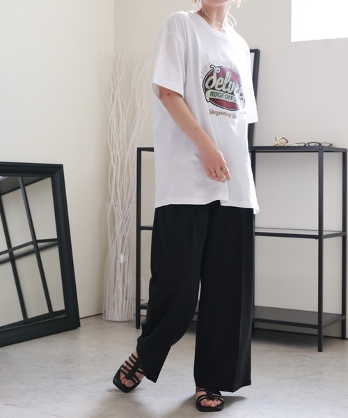 ULEULA（ウルア）の「ロゴTシャツ/オーバーTシャツ（Tシャツ/カットソー・レディース・ネイビー/ホワイト/ブラック/チャコールグレー・FREE）」の18枚目の写真