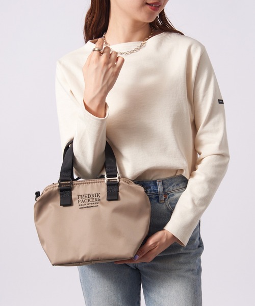 FREDRIK PACKERS(フレドリックパッカーズ)の「【FREDRIK PACKERS】STAIN FAM TOTE(ショルダーバッグ・メンズ・ブラック/カーキ/シルバー・FREE)」の6枚目の写真