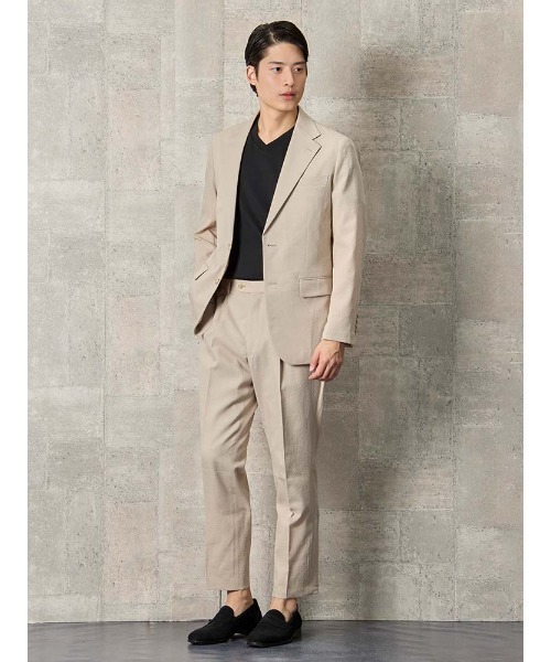 Perfect Suit FActory(パーフェクトスーツファクトリー)の「【接触冷感/抗菌防臭/紫外線軽減】TRANS CONTINENTS シルケットスムーススロープ VネックTシャツ(Tシャツ/カットソー・メンズ・ホワイト/ライトグレー/グレー/ブラック・M/L/LL)」の20枚目の写真
