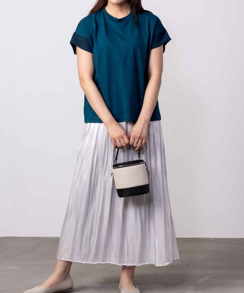 HusHusH（ハッシュアッシュ）の「HusHusH ハッシュアッシュ シルケット 袖キリカエＴシャツ（Tシャツ/カットソー・レディース・ブルー系その他/ブラック/ホワイト/ベージュ・L/M/S）」の7枚目の写真