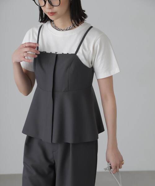 FREE'S MART（フリーズマート）の「◆[セットアップ対応]ペプラムキャミソールビスチェ（シャツ/ブラウス・レディース・ブラック/ベージュ・FREE）」の4枚目の写真