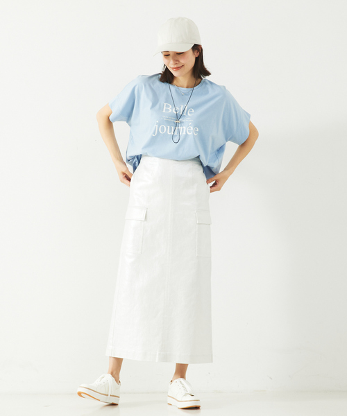 abahouse mavie（アバハウスマヴィ）の「ワイドロゴT/半袖/夏服/Tシャツ（Tシャツ/カットソー・レディース・ホワイト/ホワイト系その他/サックスブルー/グレー系その他/チャコールグレー/ホワイト系その他2/グレー系その他2・フリー）」の12枚目の写真