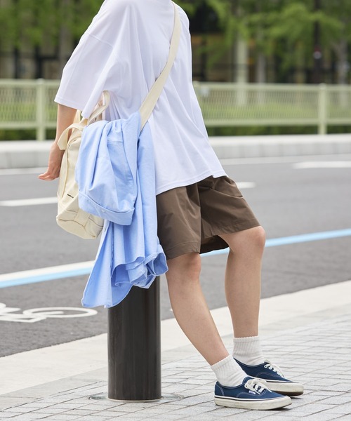 meltum(メルタム)の「2WAY CANVAS TOTE(トートバッグ・メンズ・ブラック/ナチュラル・FREE)」の4枚目の写真