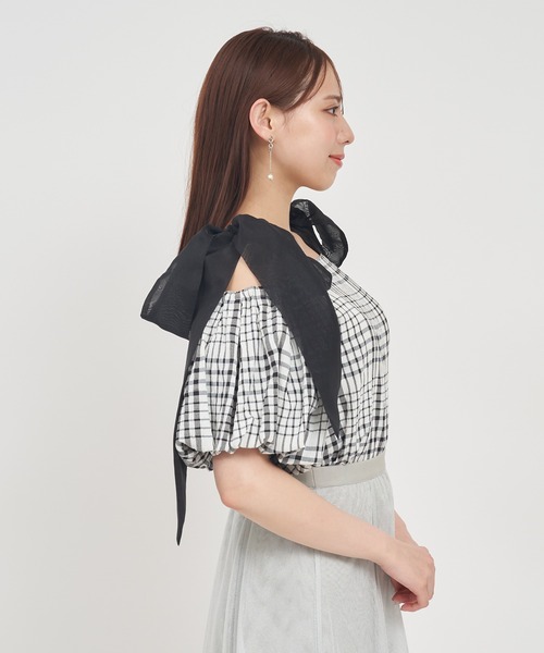 ROYAL PARTY(ロイヤルパーティー)の「ショルダーリボンオフショルブラウス(シャツ/ブラウス・レディース・チェック/ブラック/オフホワイト・FREE)」の17枚目の写真