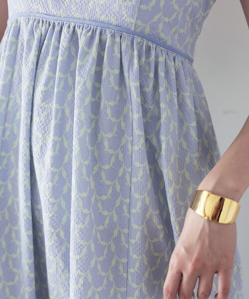 GALLEST（ギャレスト）の「◆ヴィンテージ柄キャミワンピース（ワンピース・レディース・ブラック系4/パープル系1・38/34）」の4枚目の写真