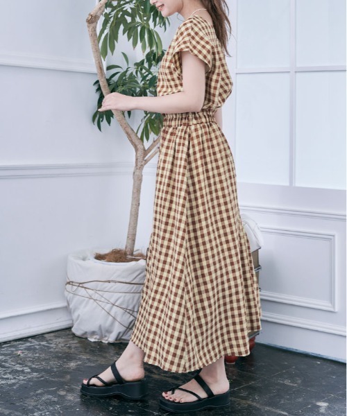 kirakiraShop(キラキラショップ)の「前後 2way ボタン ブラウジング ワンピース(ワンピース・レディース・ブルー系その他/ブラウン系その他・M)」の7枚目の写真