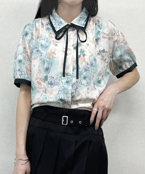 NICOLE CLUB（ニコル　クラブ）の「ダブル衿柄ブラウス（シャツ/ブラウス・レディース・イエロー/グリーン/チャコールグレー/グレー・MEDIUM）」の4枚目の写真