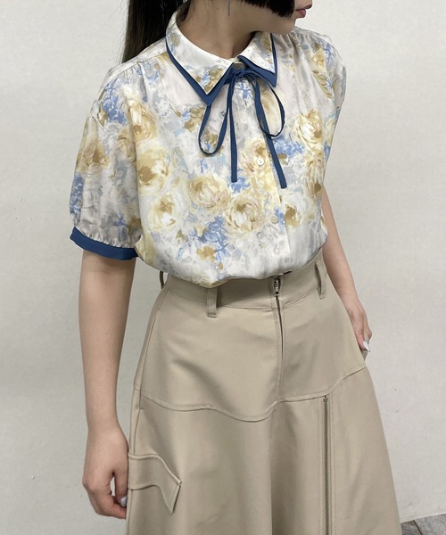 NICOLE CLUB（ニコル　クラブ）の「ダブル衿柄ブラウス（シャツ/ブラウス・レディース・イエロー/グリーン/チャコールグレー/グレー・MEDIUM）」の5枚目の写真