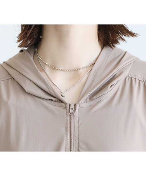 reca(レカ)の「UVカット ラッシュガード パーカー(ラッシュガード・レディース・ブラック/モカ・L/M)」の8枚目の写真