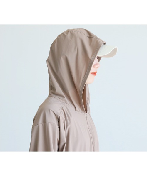 reca(レカ)の「UVカット ラッシュガード パーカー(ラッシュガード・レディース・ブラック/モカ・L/M)」の12枚目の写真