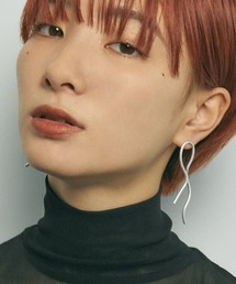 GOLDY | スクリブル クロス ライン アシンメトリー ピアス(ピアス（両耳用）)