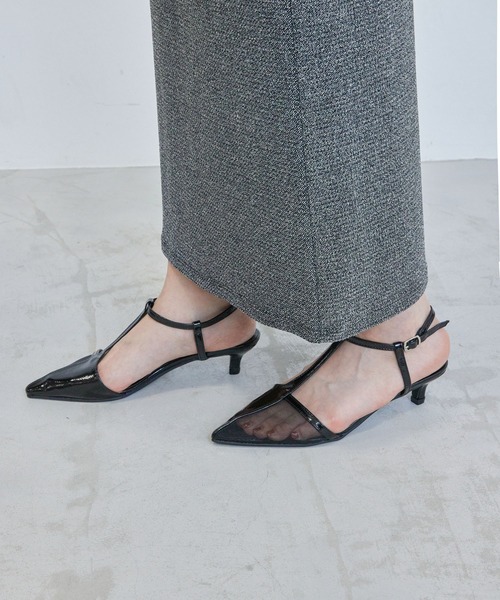 Futier land（フューティアランド）の「アシンメトリーTストラップサンダル（サンダル・レディース・ブラック/ゴールド/シルバー・36/37/40/38/39）」の19枚目の写真