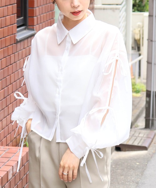 tiptop（ティップトップ）の「袖リボンシアーシャツ（シャツ/ブラウス・レディース・オフホワイト/ピンク/ブルー/イエロー・FREE）」の7枚目の写真