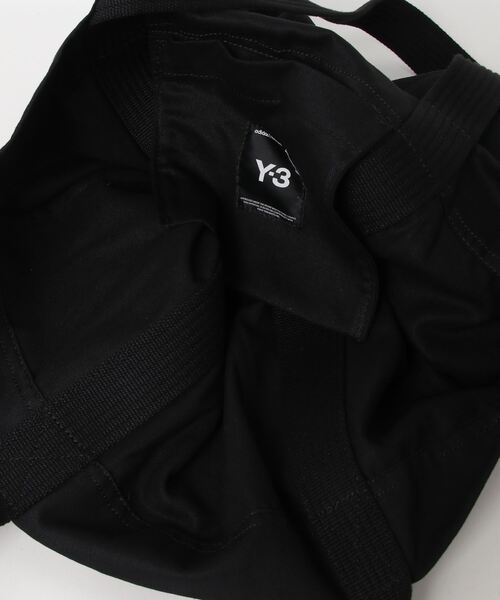 Y-3（ワイスリー）の「Y-3 C TOTE（トートバッグ・メンズ・ブラック×パープル・ONE SIZE）」の4枚目の写真
