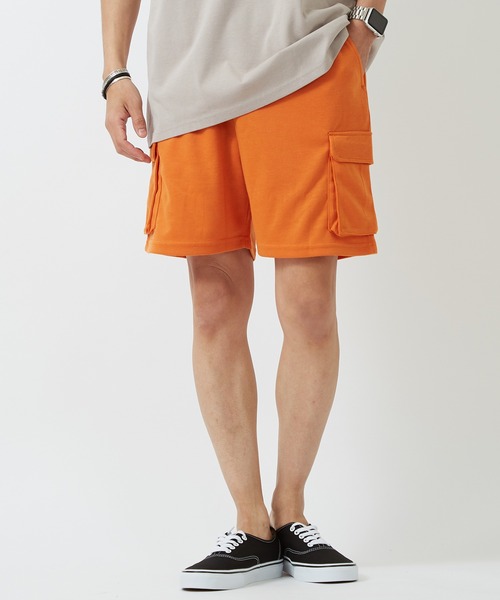 improves（インプローブス）の「ダンボール素材 ショート カーゴパンツ（カーゴパンツ・メンズ・ブラック系/チャコール/ベージュ/グレイッシュベージュ/杢グレー/ブラック/イエロー/オレンジ/エメラルド/ブルー・X-LARGE/LARGE/MEDIUM）」の10枚目の写真