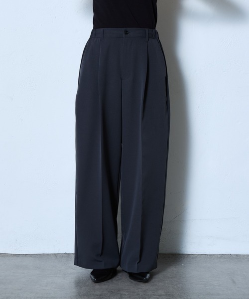 COLONY 2139（コロニートゥーワンスリーナイン）の「ストレッチイージータックワイドパンツ（その他パンツ・レディース・ライトグレー/チャコールグレー/ブラック・SMALL/MEDIUM）」の14枚目の写真