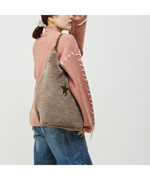 CONVERSE TOKYO(コンバーストウキョウ)の「2WAY ECO-FUR SHOPPING TOTEBAG(トートバッグ・レディース・サックスブルー/チャコールグレー/ベージュ/ブラウン/ピンク・FREE)」の15枚目の写真