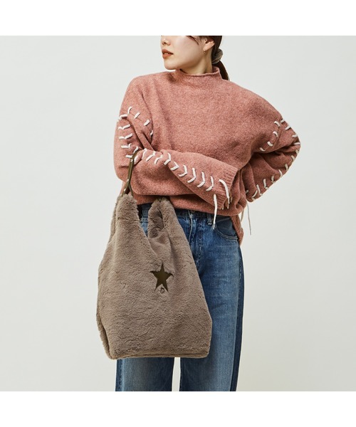 CONVERSE TOKYO(コンバーストウキョウ)の「2WAY ECO-FUR SHOPPING TOTEBAG(トートバッグ・レディース・サックスブルー/チャコールグレー/ベージュ/ブラウン/ピンク・FREE)」の16枚目の写真