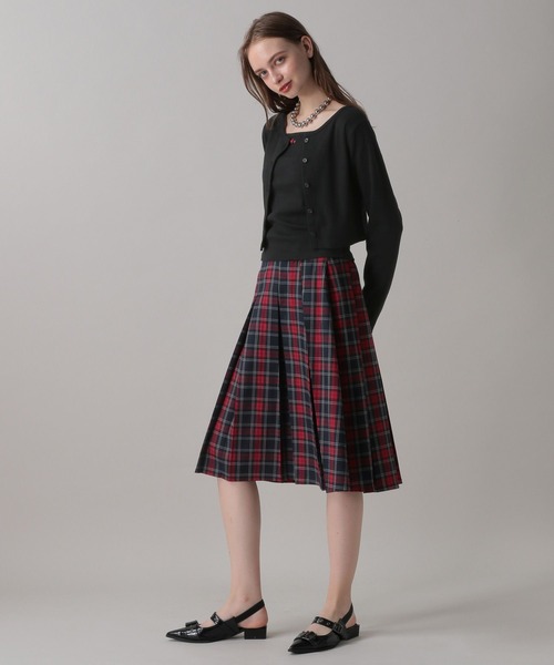 FOREVER 21（フォーエバー トゥエンティーワン）の「【2024FW】ローズキャミセットコンパクトカーディガン（カーディガン/ボレロ・レディース・レッド/ブラック/ブルー・SMALL/MEDIUM）」の17枚目の写真