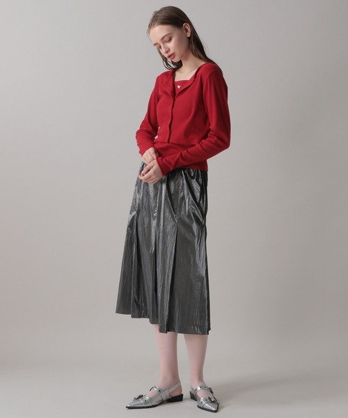 FOREVER 21（フォーエバー トゥエンティーワン）の「【2024FW】ローズキャミセットコンパクトカーディガン（カーディガン/ボレロ・レディース・レッド/ブラック/ブルー・SMALL/MEDIUM）」の8枚目の写真