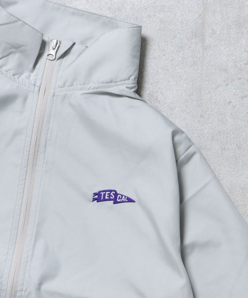 The Endless Summer（エンドレスサマー）の「【WEB / FLAG SHOP限定】TES MILITARY LIGHT JKT / ソフトシェルジャケット（ナイロンジャケット・メンズ・ライトグレー/ブラック/サンドベージュ/カーキ・MEDIUM/LARGE/X-LARGE/XX-LARGE）」の7枚目の写真