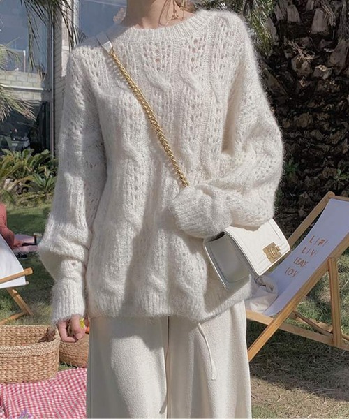 ラウンドネックモヘアニットトップス（ニット/セーター）｜AMAJI（アマジ）