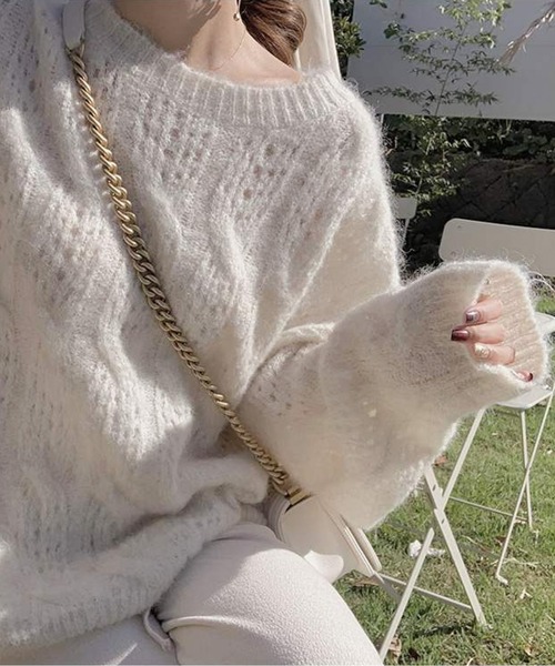 ラウンドネックモヘアニットトップス（ニット/セーター）｜AMAJI（アマジ）