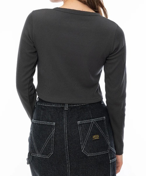 RVCA(ルーカ)の「RVCA レディース DISTORT RIB LS ロンT 【2024年秋冬モデル】/ルーカ長袖ショート丈ロンT(Tシャツ/カットソー・レディース・ライトブルー/ブラック/ホワイト・SMALL/MEDIUM)」の7枚目の写真