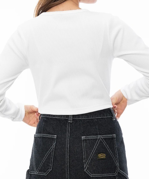 RVCA(ルーカ)の「RVCA レディース DISTORT RIB LS ロンT 【2024年秋冬モデル】/ルーカ長袖ショート丈ロンT(Tシャツ/カットソー・レディース・ライトブルー/ブラック/ホワイト・SMALL/MEDIUM)」の5枚目の写真