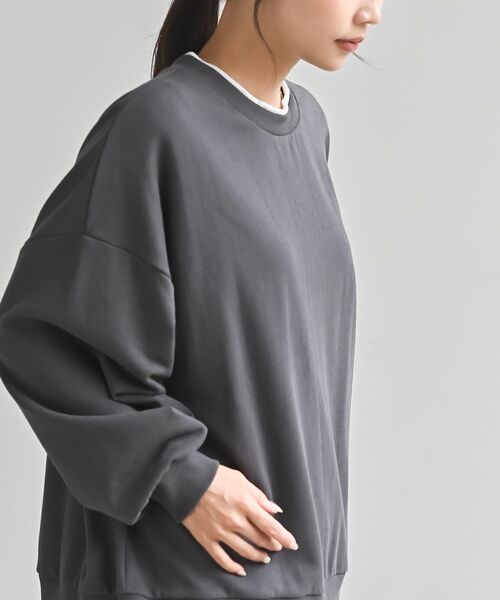 rps(アールピーエス)の「裏毛レイヤード風ワイドプルオーバー(Tシャツ/カットソー・レディース・チャコールグレー/ブラック/グレイッシュベージュ/イエロー/グリーン/グリーン系その他・フリー)」の19枚目の写真
