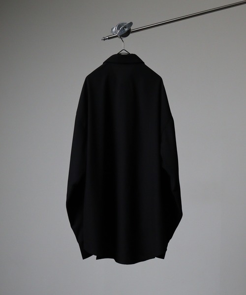 REGIEVO(レジエボ)の「Asymmetric print long sleeve shirt with ribbon / リボン付きアシンメトリープリント長袖シャツ unisex(シャツ/ブラウス・メンズ・グリーン/パープル・M/L)」の7枚目の写真