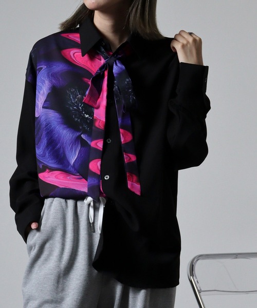 REGIEVO(レジエボ)の「Asymmetric print long sleeve shirt with ribbon / リボン付きアシンメトリープリント長袖シャツ unisex(シャツ/ブラウス・メンズ・グリーン/パープル・M/L)」の11枚目の写真