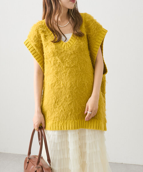 w closet(ダブルクローゼット)の「起毛ニットベスト(ベスト・レディース・オフホワイト/チャコールグレー/イエロー・FREE)」の20枚目の写真