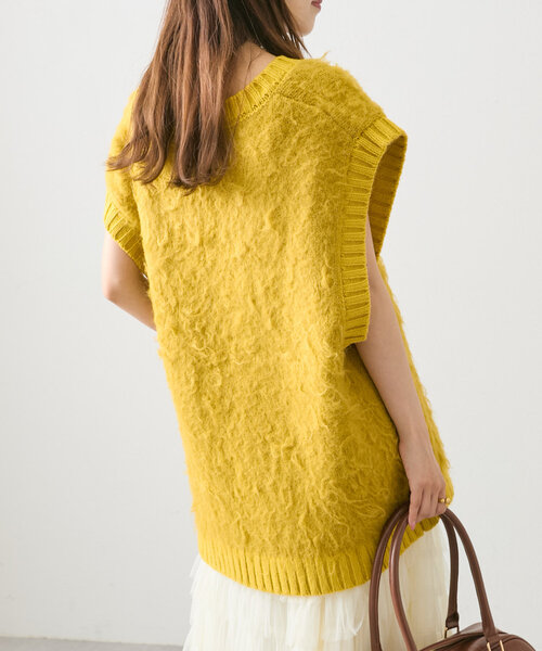 w closet(ダブルクローゼット)の「起毛ニットベスト(ベスト・レディース・オフホワイト/チャコールグレー/イエロー・FREE)」の21枚目の写真